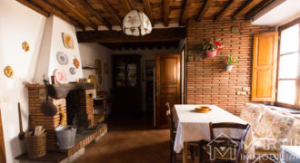 Casa Rustica Toscana in Collina ma Vicino al Mare