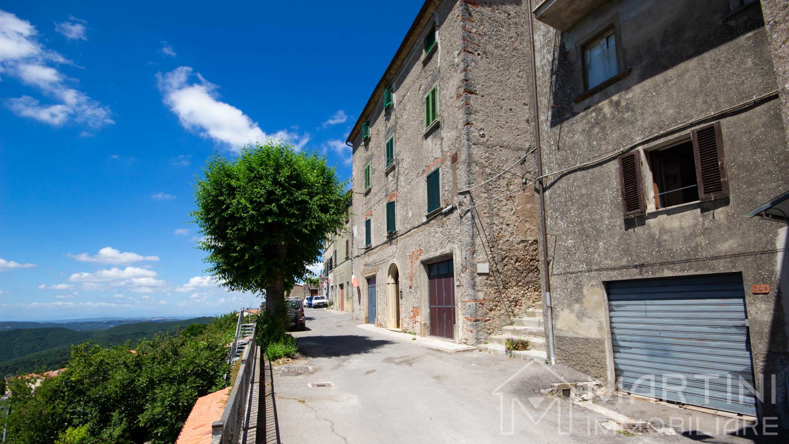 Studio Apartment For Sale in Tuscany