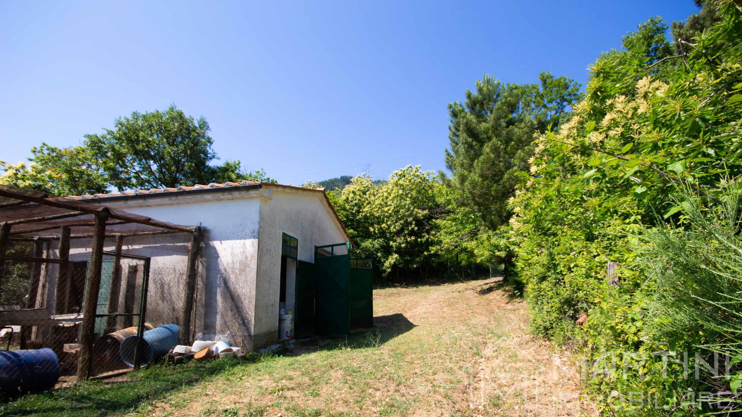 Annex with Land in Montieri, Tuscany
